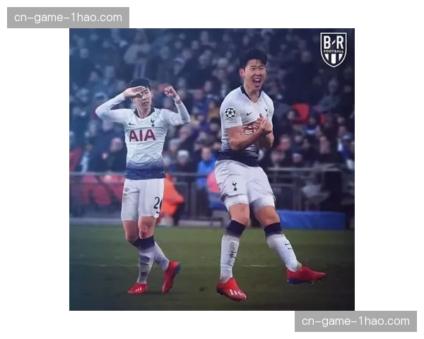 左朕年垃圾时间出手点燃导火索 年轻球员情绪管理再成赛场焦点